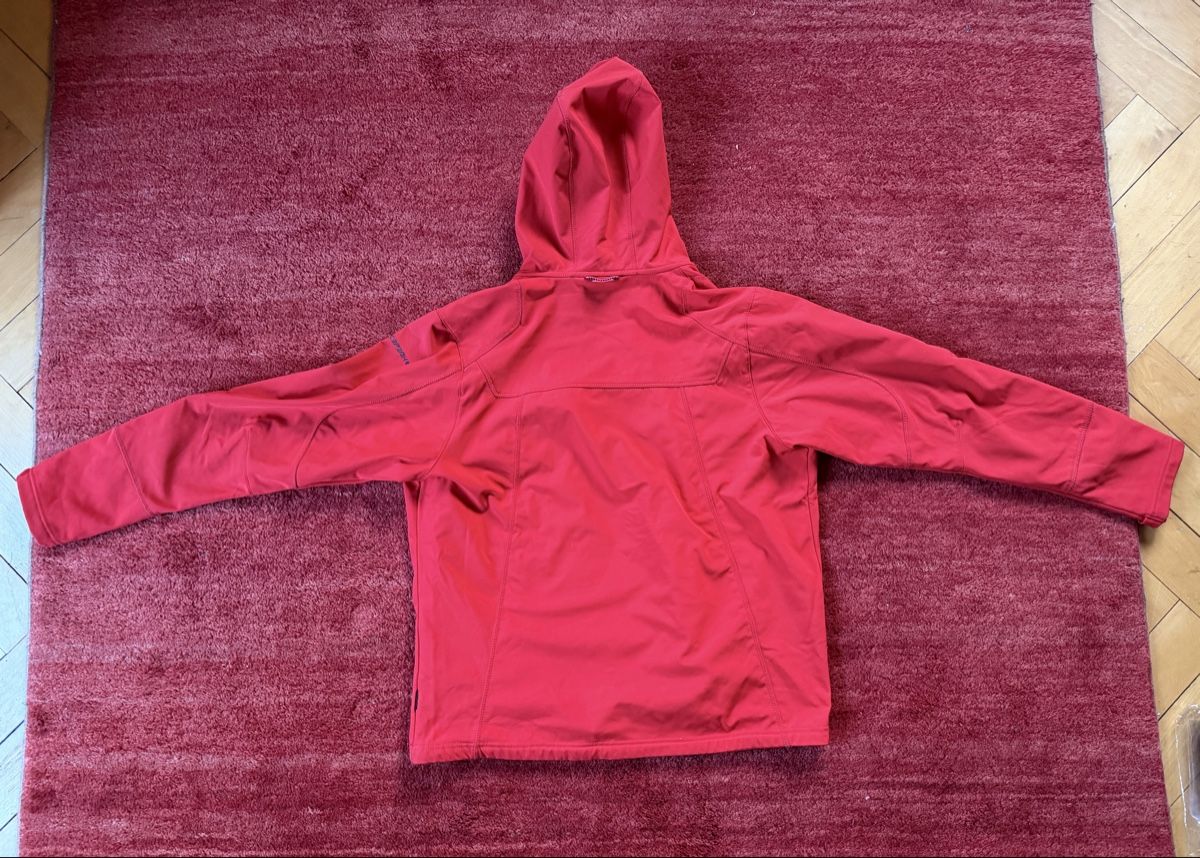 Icepeak Giacche: Rote Icepeak Softshell Kapuzen Jacke , Grösse  L Unisex – Usato da Biel/Bienne venduto da SirRolf 7
