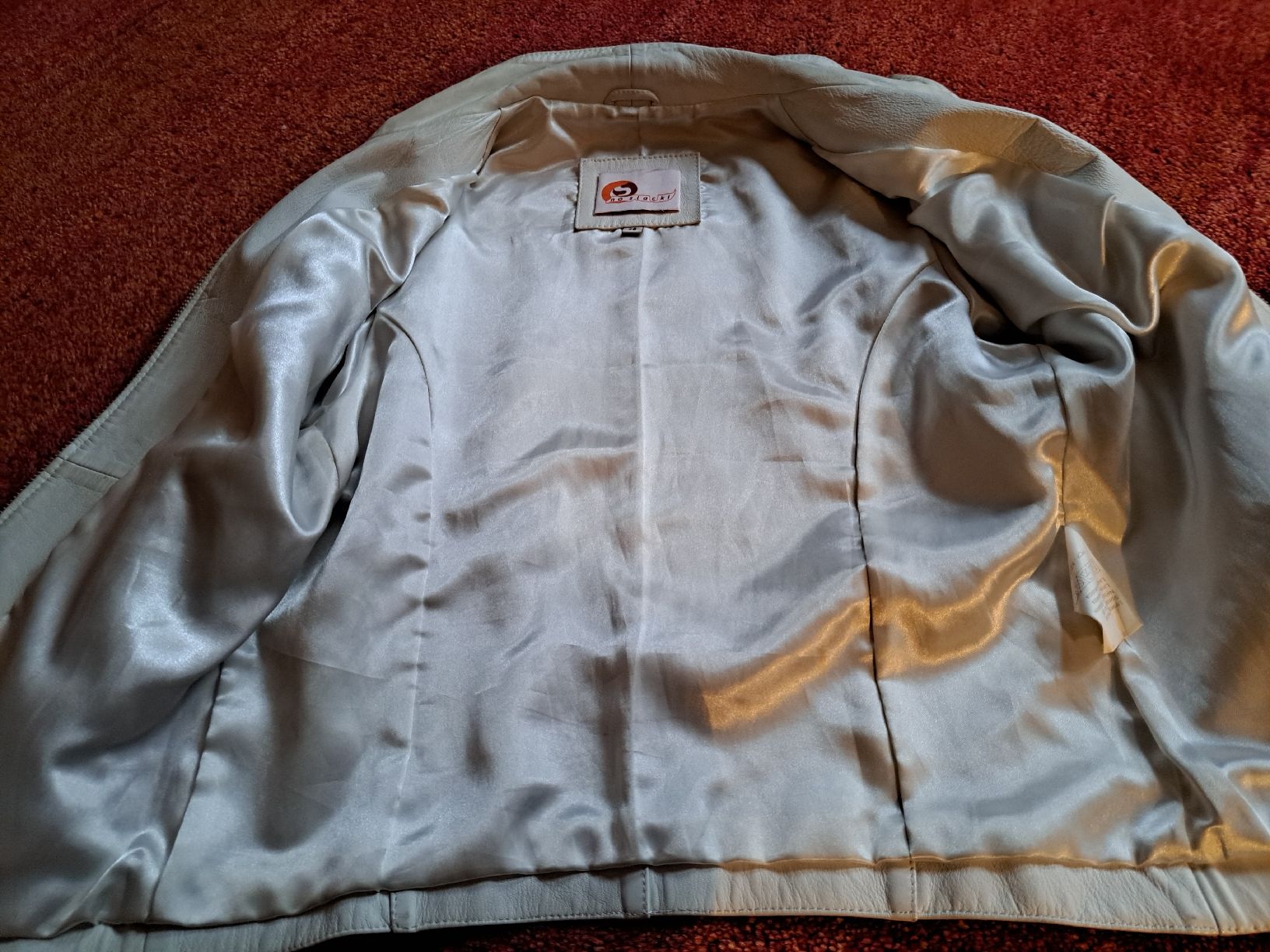 Vestes: weisse feine Lederjacke – D'occasion à Zürich par jesi45 4