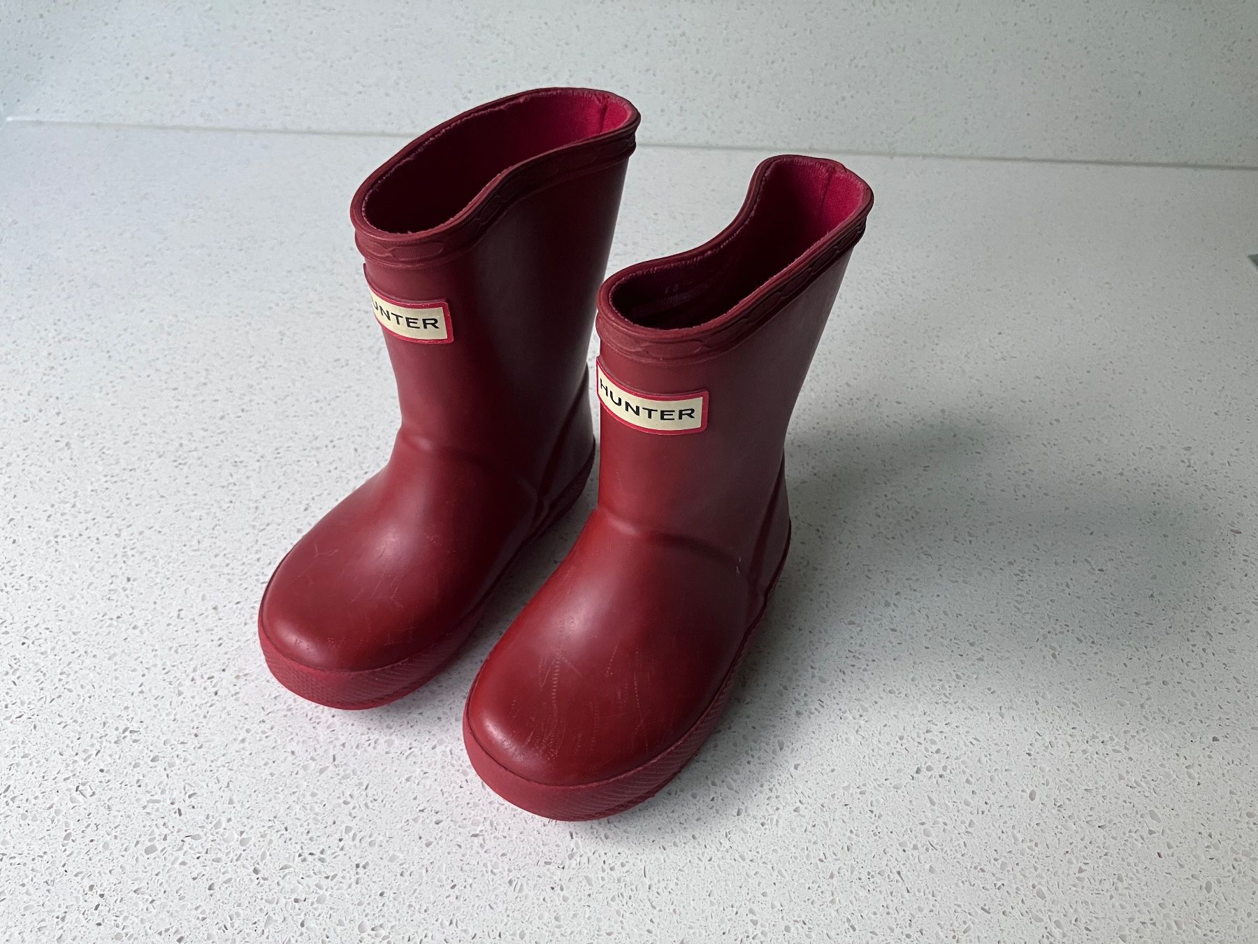 Hunter Scarpe per ragazzi: Hunter Gummistiefel Gr. 21 rot – Usato da Frauenfeld venduto da andrea211