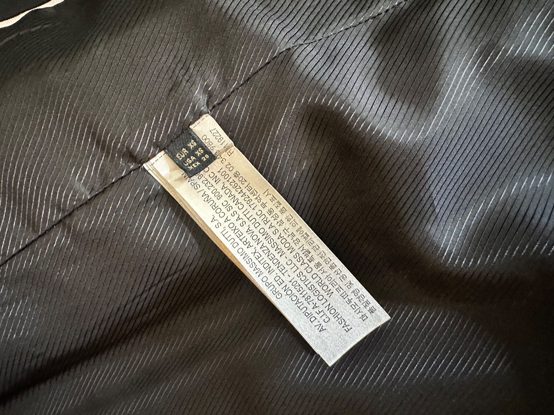 Massimo Dutti Cappotti: Massimo Dutti trench coat – Nuovo (secondo la descrizione) da Zürich venduto da Yuece 2