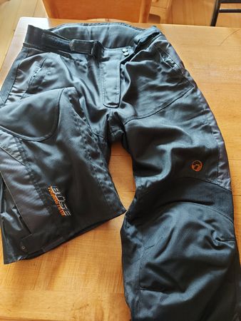 Motorradhose