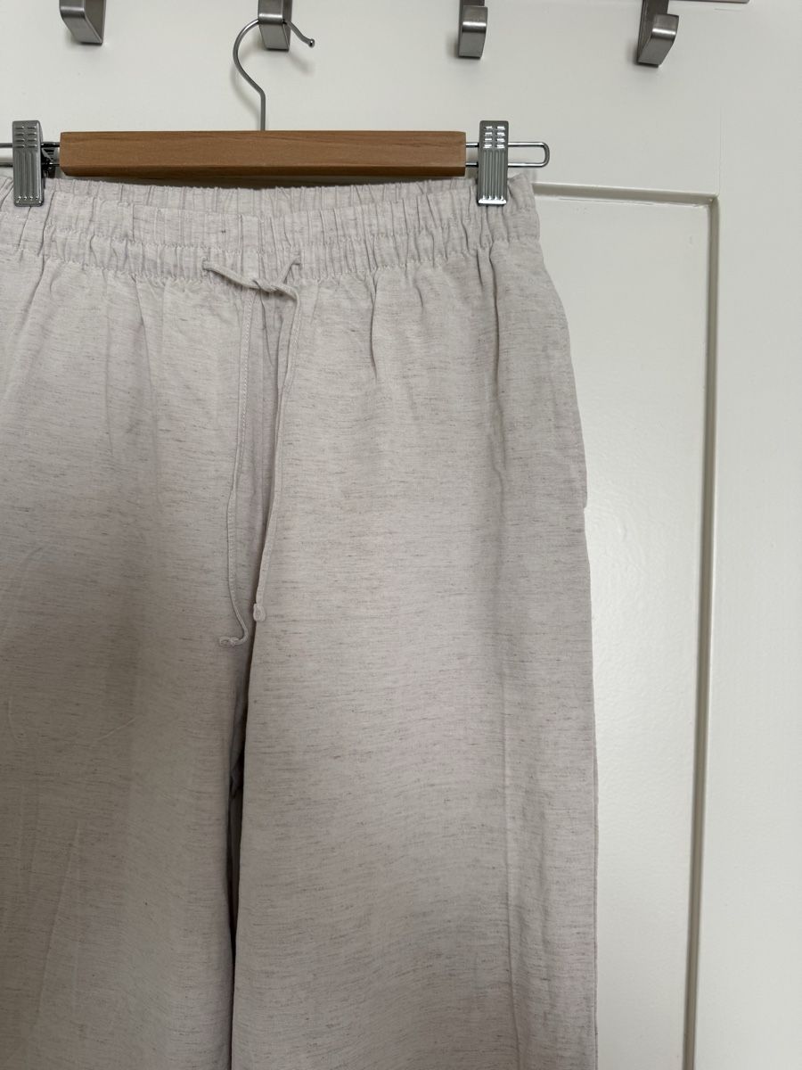 H&M Pantaloni: Leinenhose – Nuovo (secondo la descrizione) da Zürich venduto da jul_5t9s 1