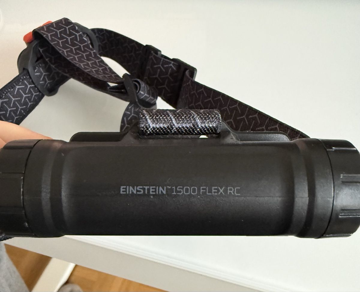Lampade: NEBO Einstein 1500 Flex RC Stirnlampe – Usato da Luzern venduto da Grawp 2