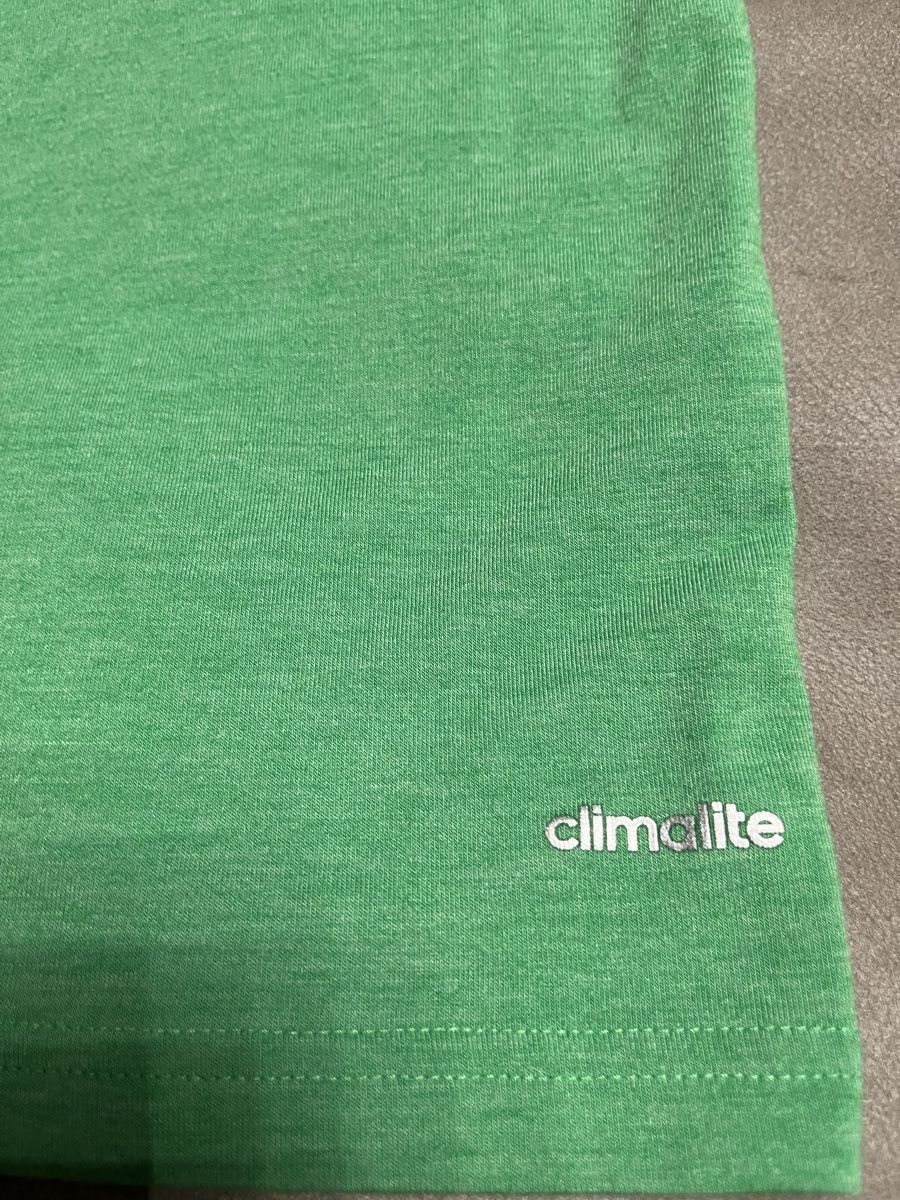 Adidas T-shirt: Adidas Climacool Funktionsshirt, Gr. M! – Usato da Oberengstringen venduto da Baby_Fashion 2