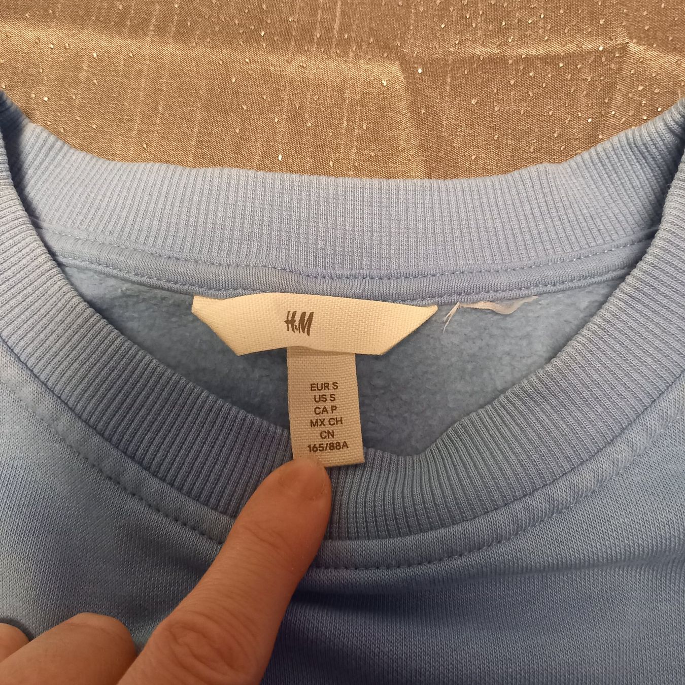 H&M Maglioni & Felpe: hellblauer Pullover Gr S von H&M – Usato da Brüttisellen venduto da kikaninchen79 3