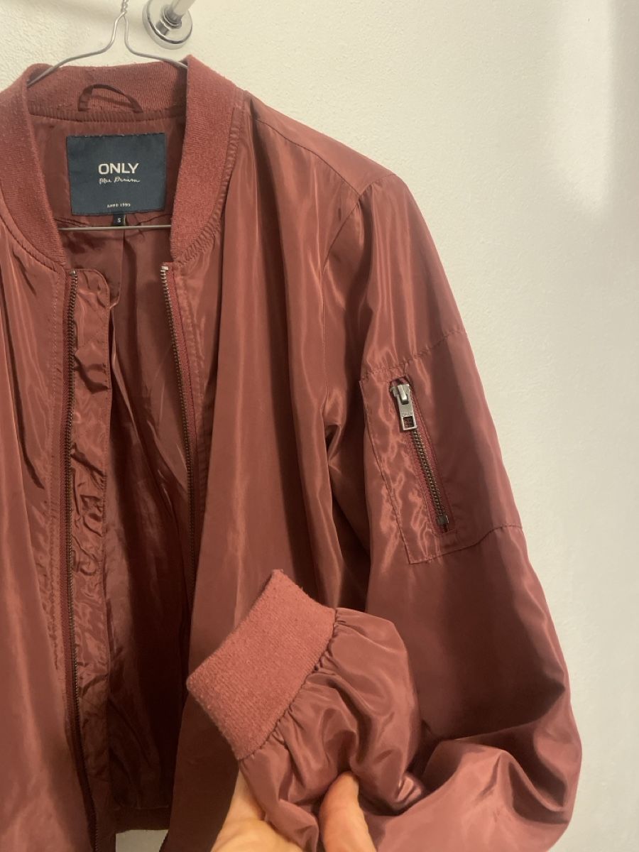 Giacche: Tolle leichte Bomberjacke von ONLY – Usato da Bern venduto da mymo01 3