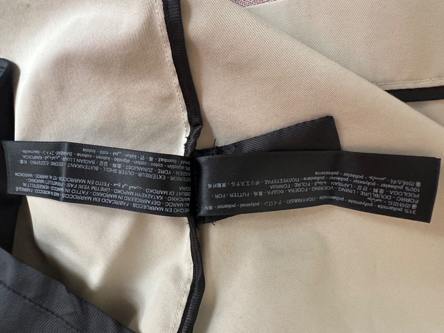Massimo Dutti Cappotti: Massimo Dutti kurzer Trench – Usato da Zürich venduto da TheaVMO 5