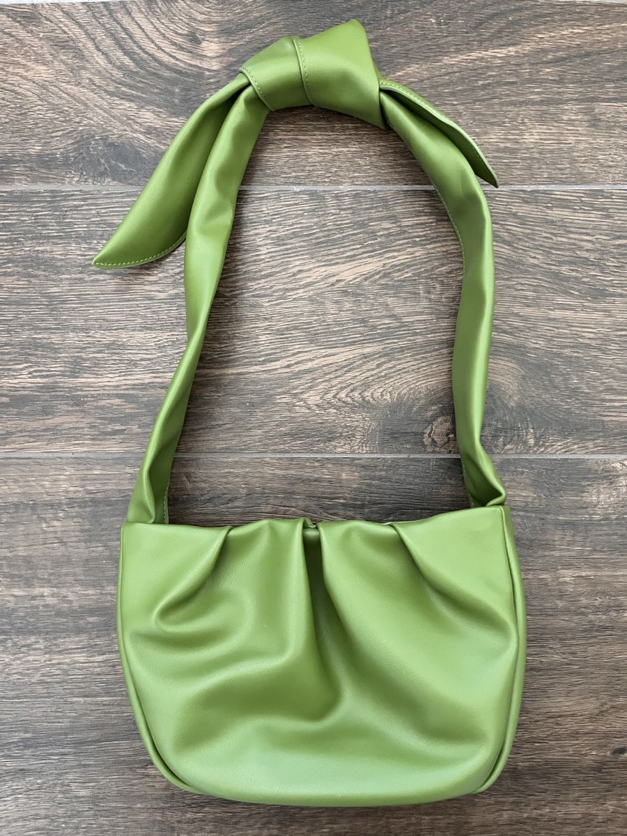 Borse da donna: Find Kapoor Handtasche – Nuovo (secondo la descrizione) da Bülach venduto da Daisy1234