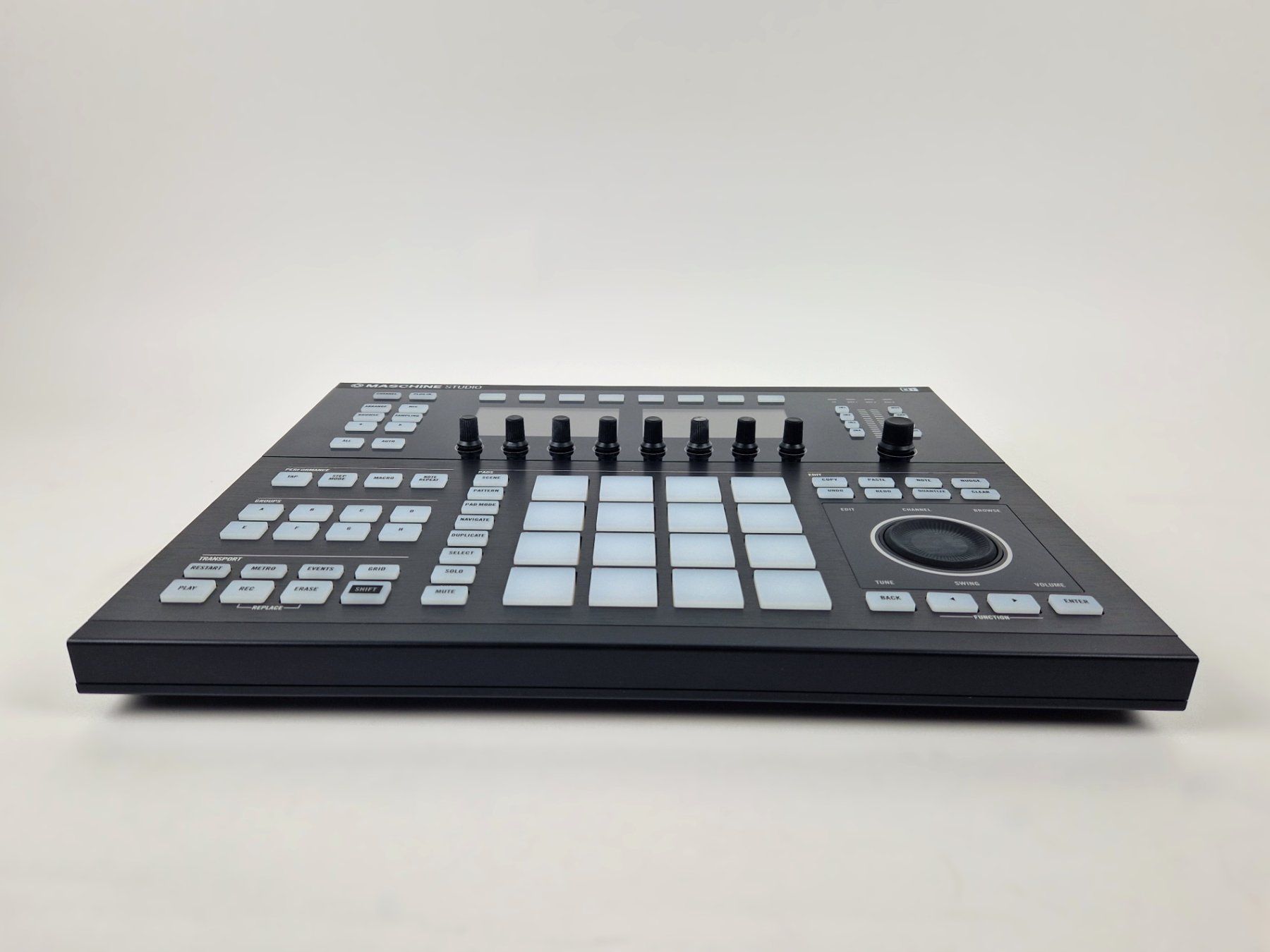 Instruments de musique: Maschine Studio Black – Neuf (Voir description) à Basel par Restwert_Basel 5
