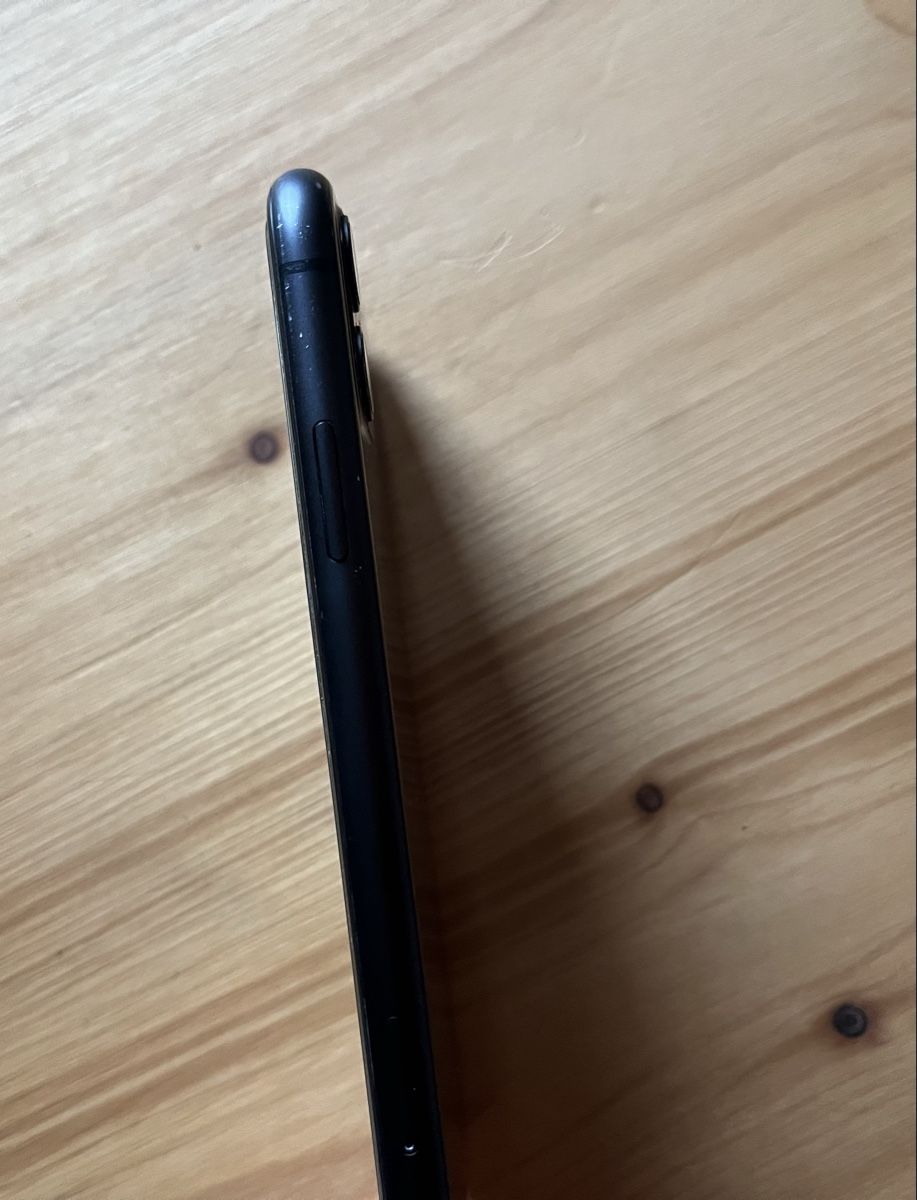 Apple Handys / Smartphones: Iphone 11 – Gebraucht aus Humlikon von leo_f2cv 6