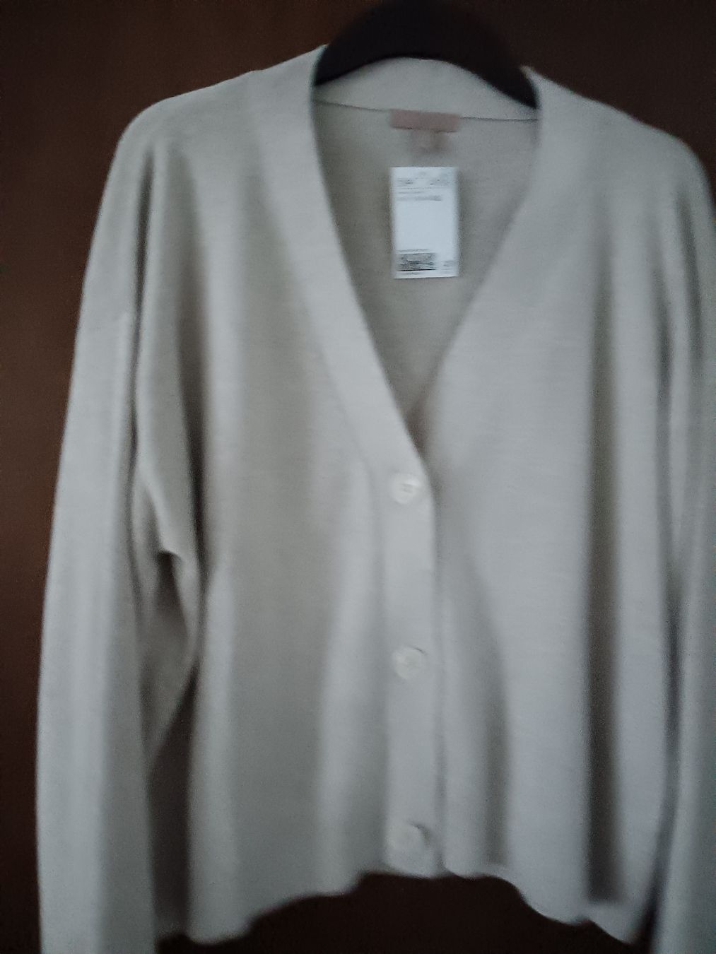 H&M Jacken: wunderschönesH&M Damen  Strickjacke Gr. XL Neu – Neu und originalverpackt aus Stansstad von leoni66