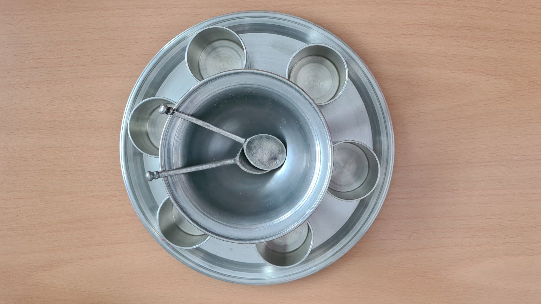 Set di piatti: Ensemble de service apéritif vintage, complet – Usato da Corseaux venduto da 4CAHUETE 1