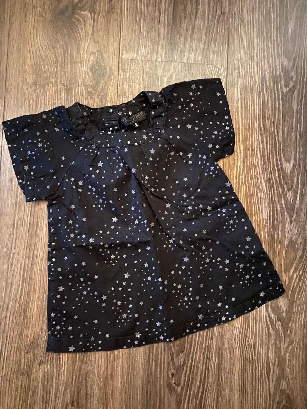 Camicette, T-shirt & Top: Belle blouse étoilée T 104 – Usato da Chermignon-Bas venduto da mioumiou34