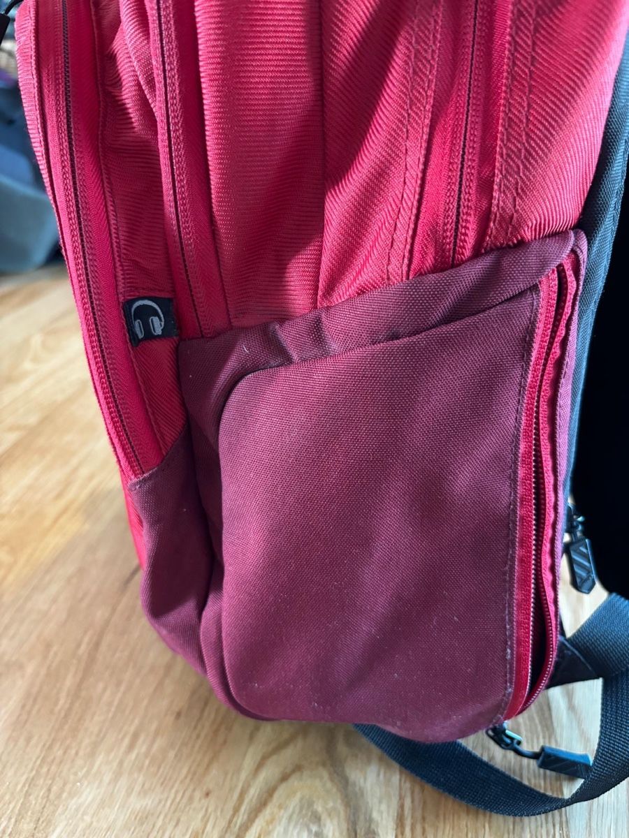 Zaini: Nitro Schulrucksack rot Thek – Usato da Rümlang venduto da Laufgitter01 7