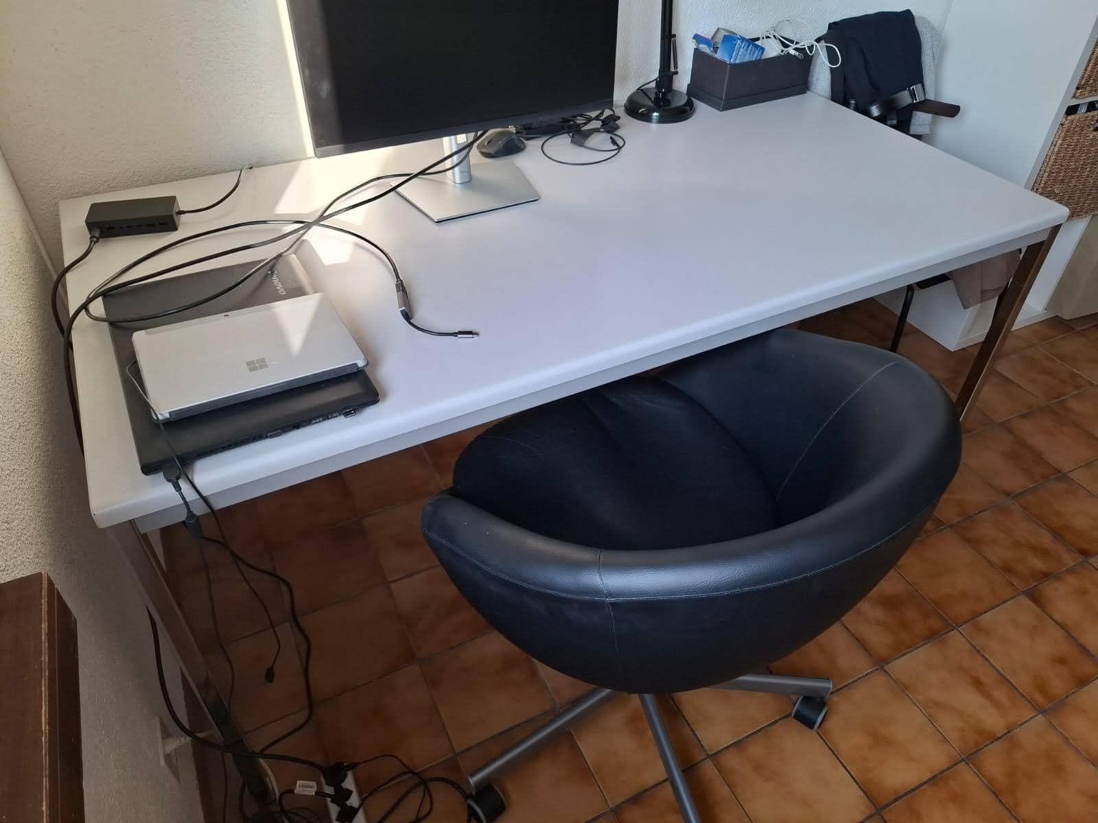 Schreibtische: Bürotisch – Gebraucht aus Küssnacht am Rigi von coolianto 1