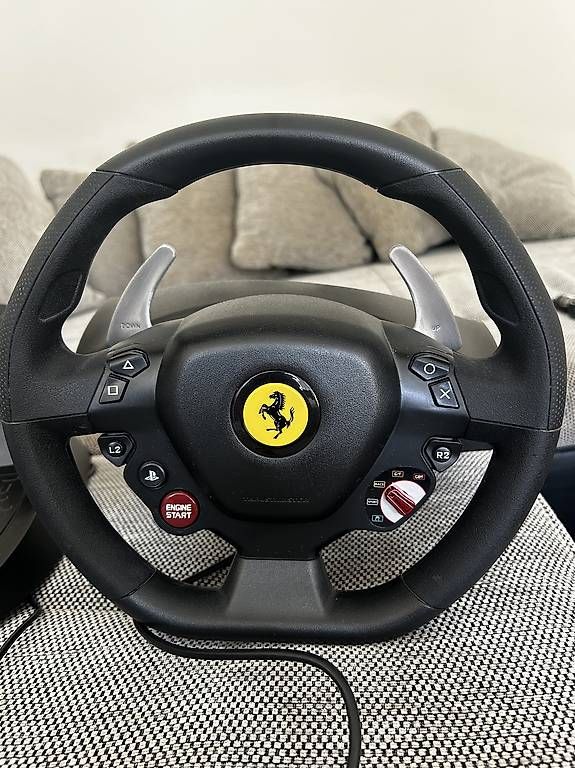 Controller: Thrustmaster Ferrari GT Experience Lenkrad + Pedale  – Gebraucht aus Pratteln von Nicccii 1