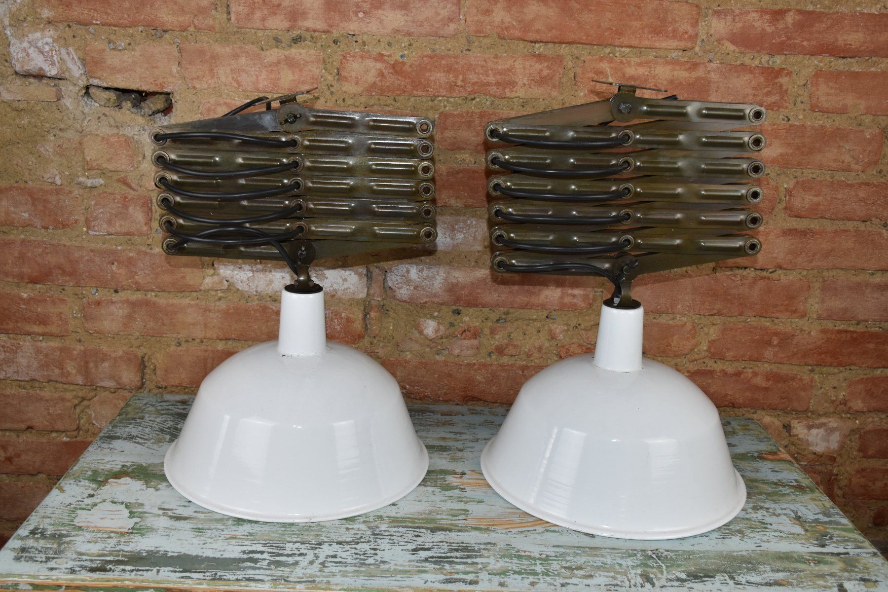 Lampadari & plafoniere: KE465 Alte Emaille Scherenlampe /Deckenlampe/Industrie – Usato da kraiburg am inn venduto da Vintage-Living 1