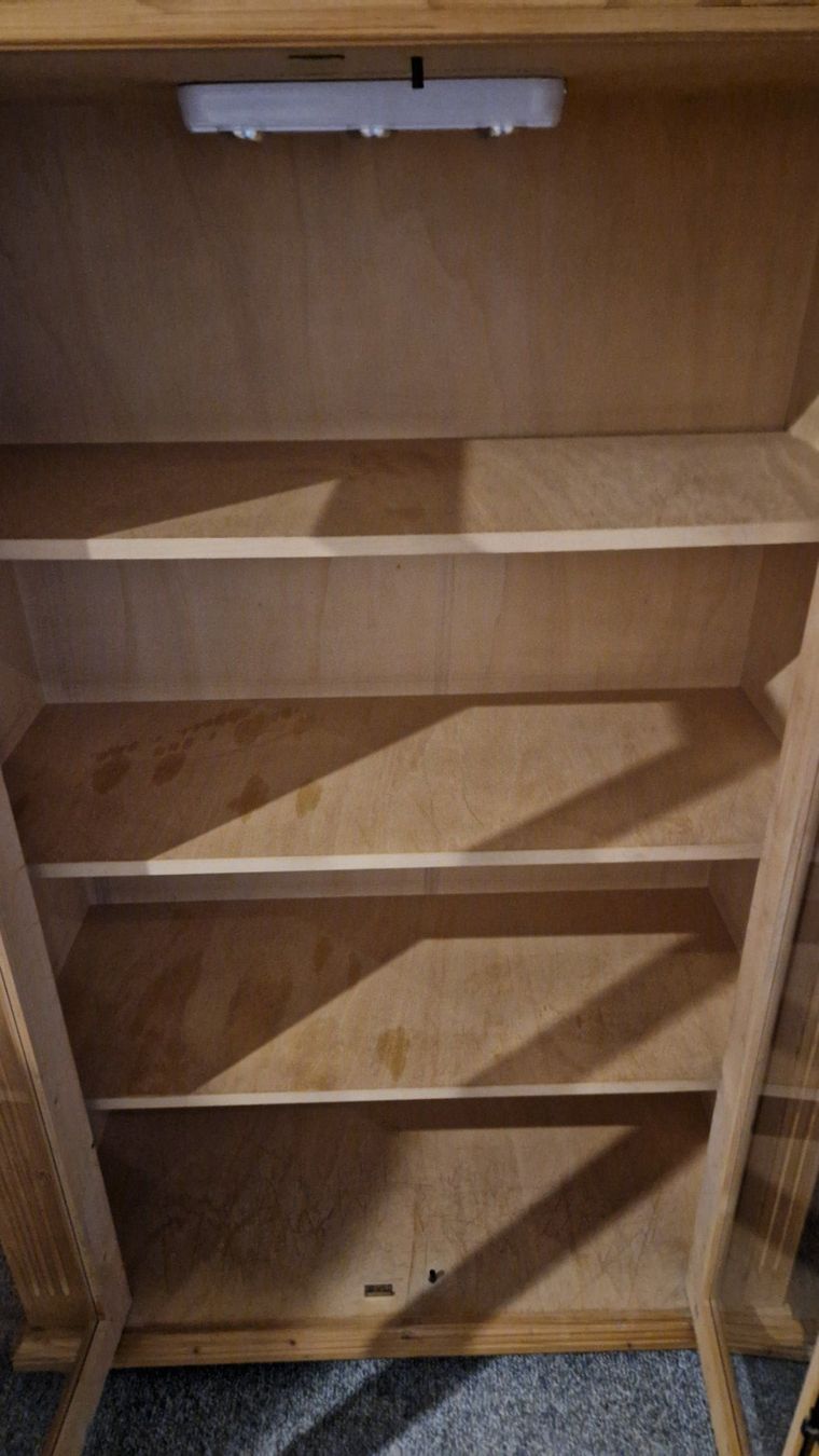 Vitrinen: Vitrinenschrank/Vertiko Fichte – Gebraucht aus Rütihof von Teddy1985 1