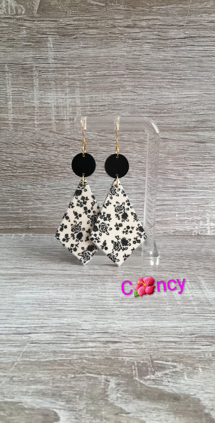 Orecchini pendenti & Orecchini a lobo: Boucle d'oreille – Nuovo e nell'imballaggio originale da Genève venduto da mir_qfr5 2