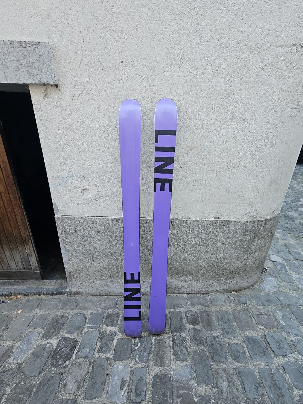 Skis: Line Outline 186cm – Gebraucht aus Martigny von Benj.dev 1