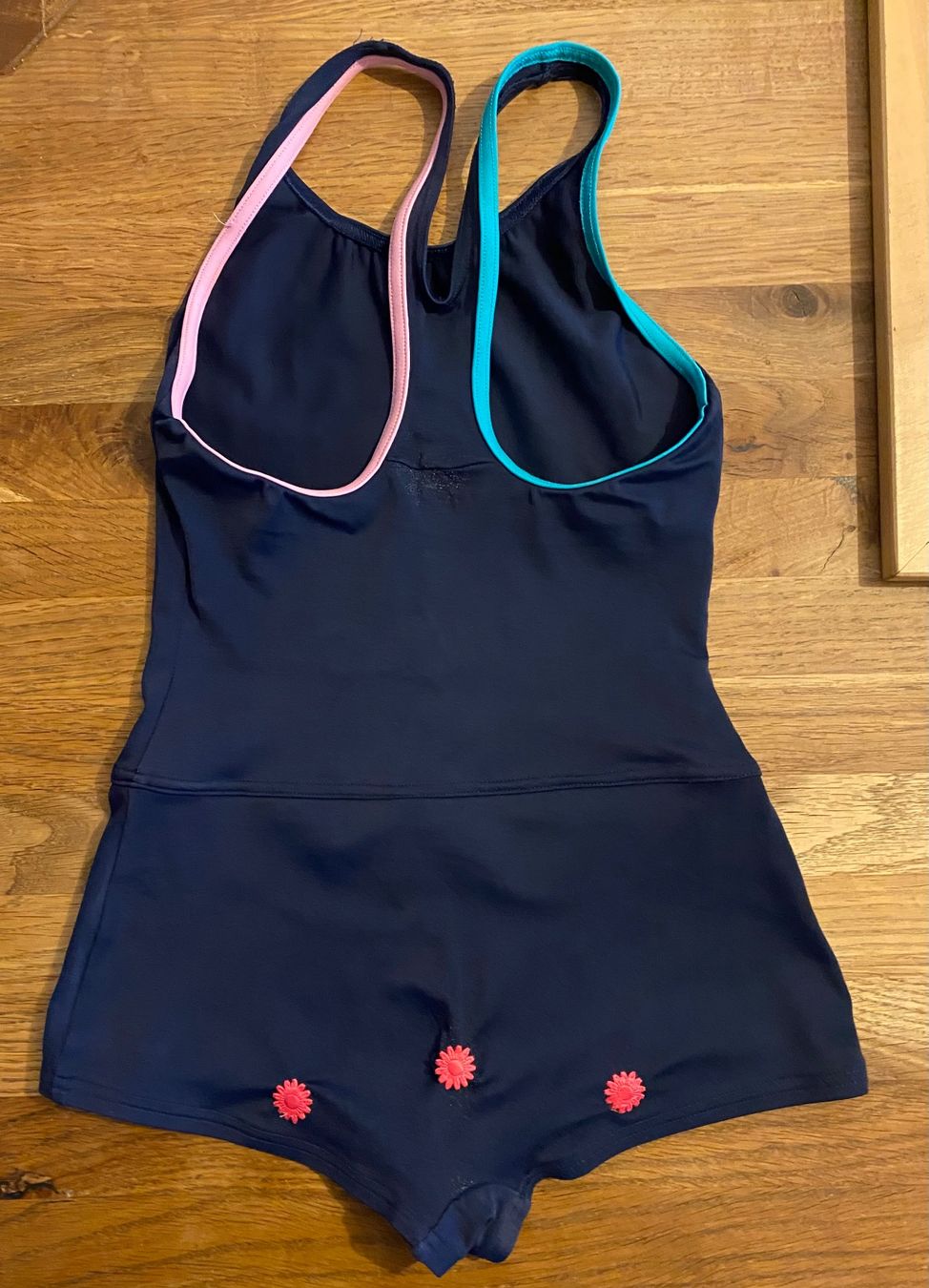 Costumi da bagno & Bikini: Badeanzug SPORT, 134/140cm, BRIEFVERSAND – Usato da Bassersdorf venduto da jgo_9mfk 1