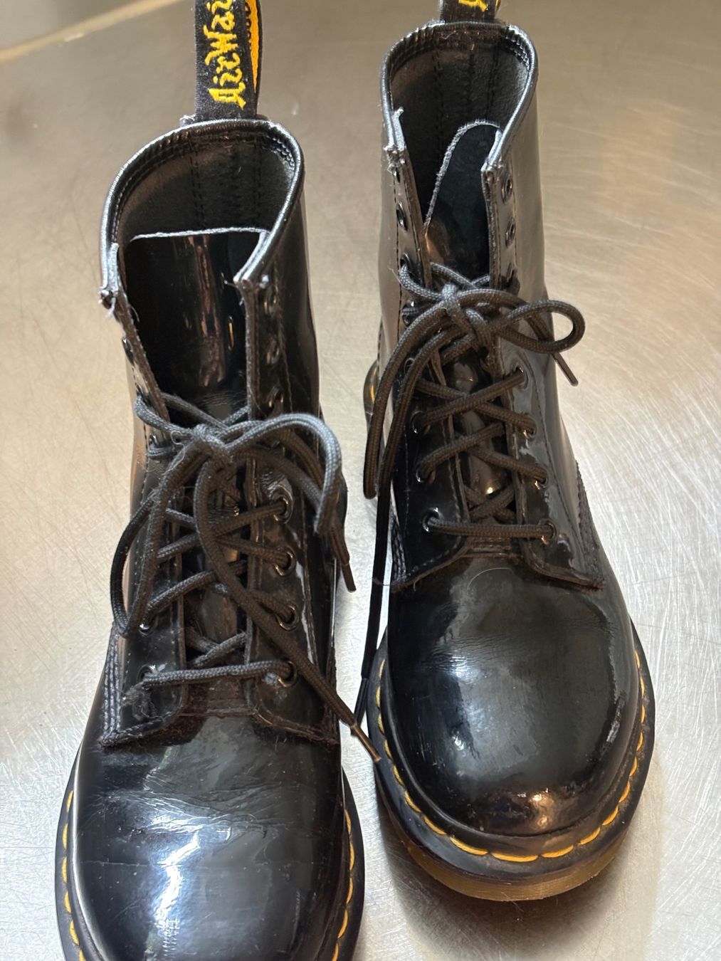 Dr. Martens Scarpe da donna: Dr. Martens Stiefeletten – Usato da Biel/Bienne venduto da marlenef72