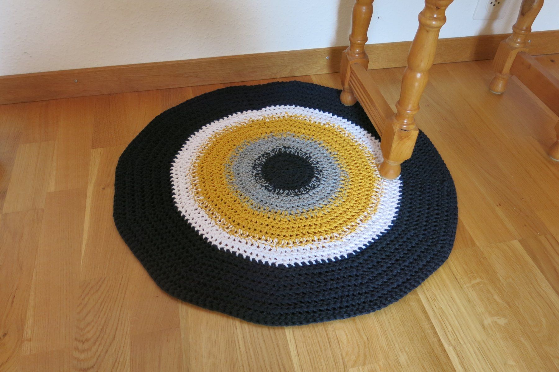 Sottobicchieri: Läufer,Teppich, Untersetzer, rund ca 62cm / gehäkelt – Nuovo (secondo la descrizione) da Schaffhausen venduto da Espressoo7 2
