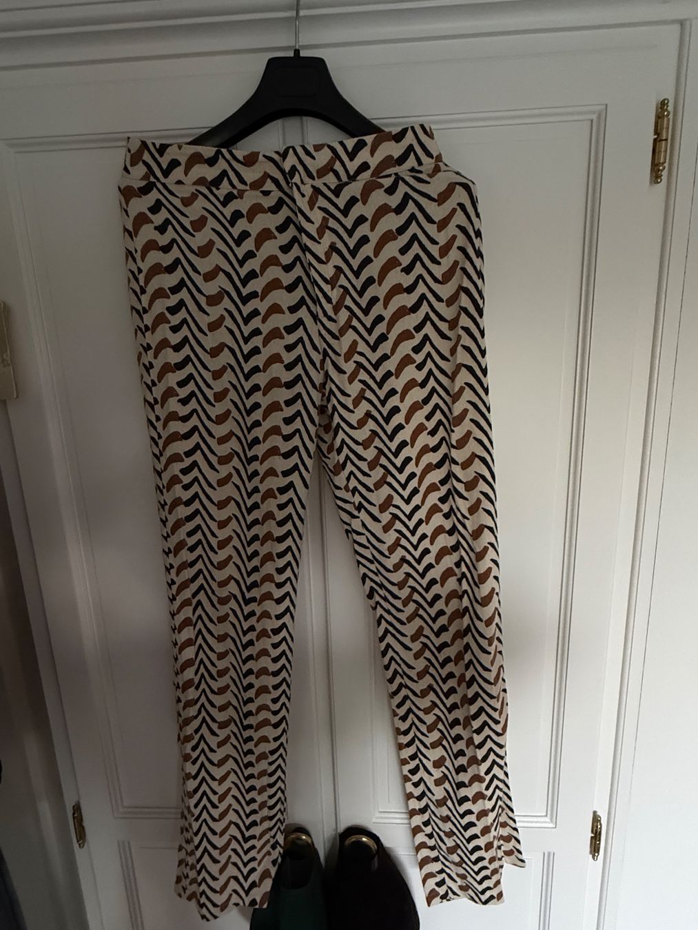 Kleiderpakete: 8x Damen Hosen/Röcke gebraucht – Gebraucht aus Bottmingen von mat_77yv 6