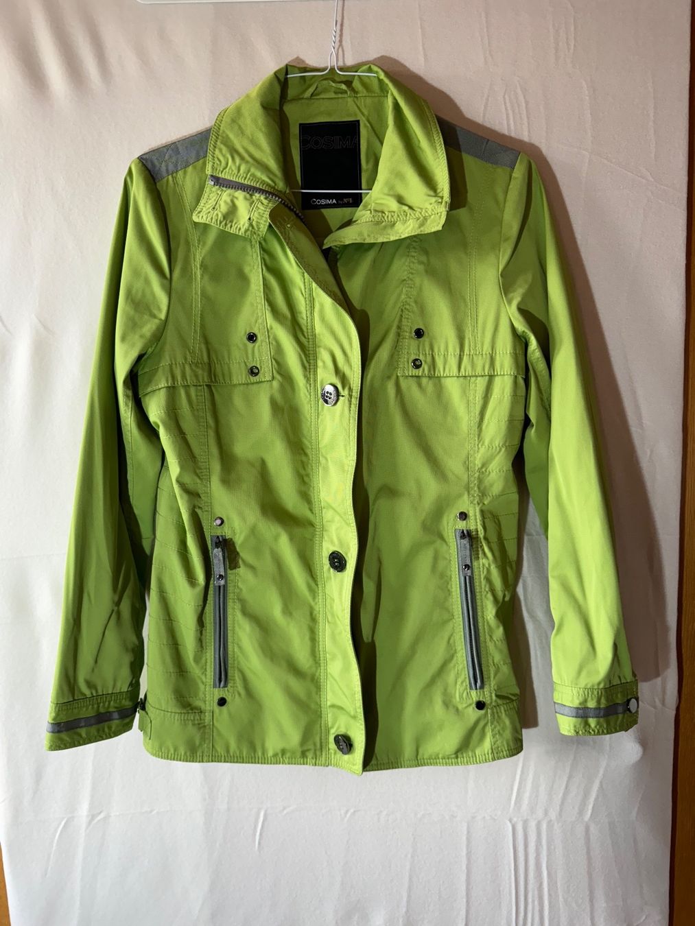 Giacche: Schöne grüne Damen-Jacke Gr 40 – Usato da Grosswangen venduto da second_hand_dress