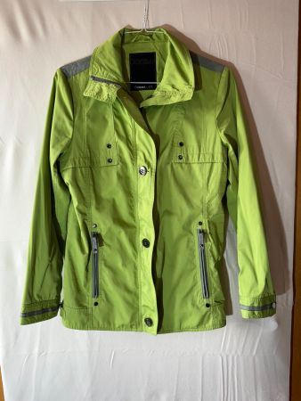 Schöne grüne Damen-Jacke Gr 40