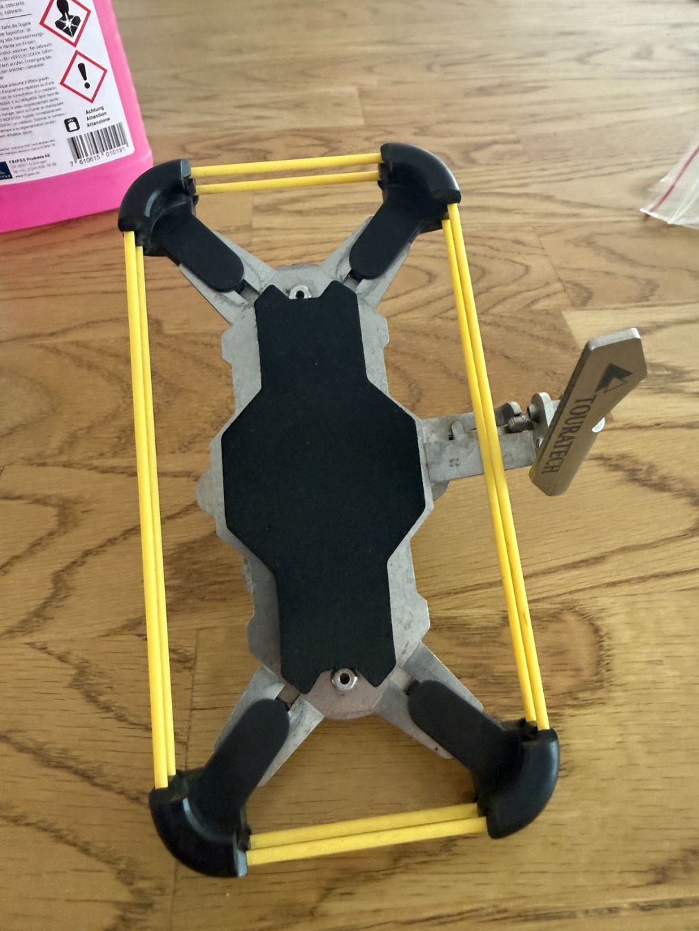 Staffe: i-Phone 4 Lenker Halterung – Usato da Benken SG venduto da Raimond61
