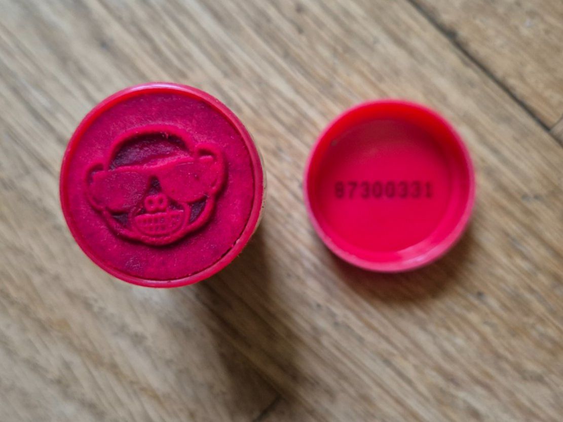 Timbri: 🐒 Cooler Affen Stempel – Usato da Zürich venduto da haitimarasa 1
