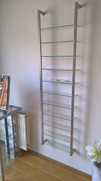 Scaffali: Schmales Glas-Wandregal / Vitrine – Usato da Dietikon venduto da mfl_zyz6