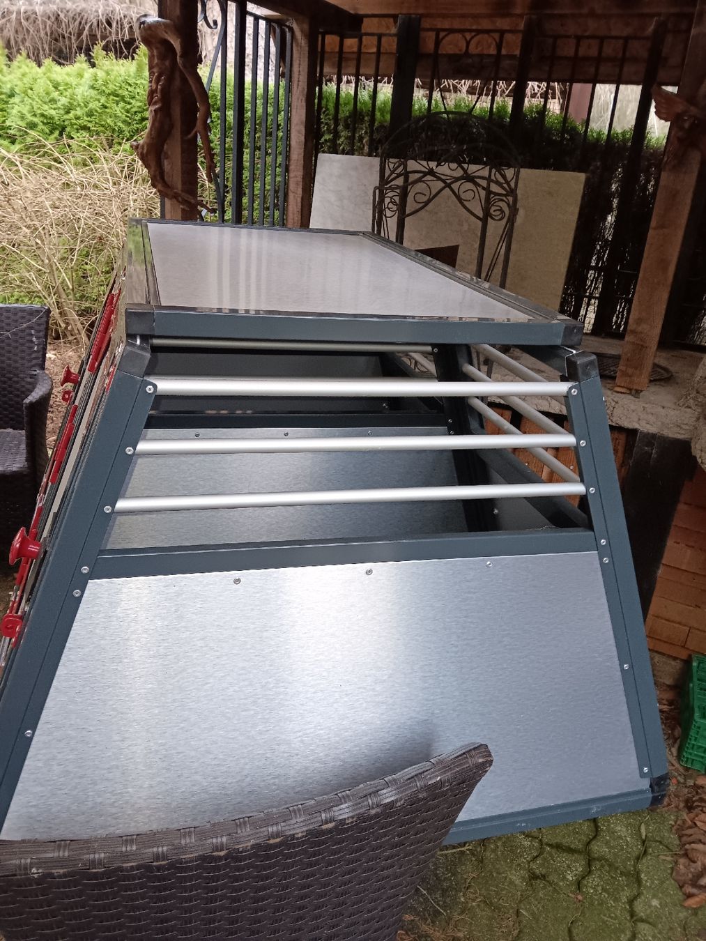 Gabbie, trasporto & Sicurezza: Hundebox – Usato da Zeglingen venduto da Dischma0 4