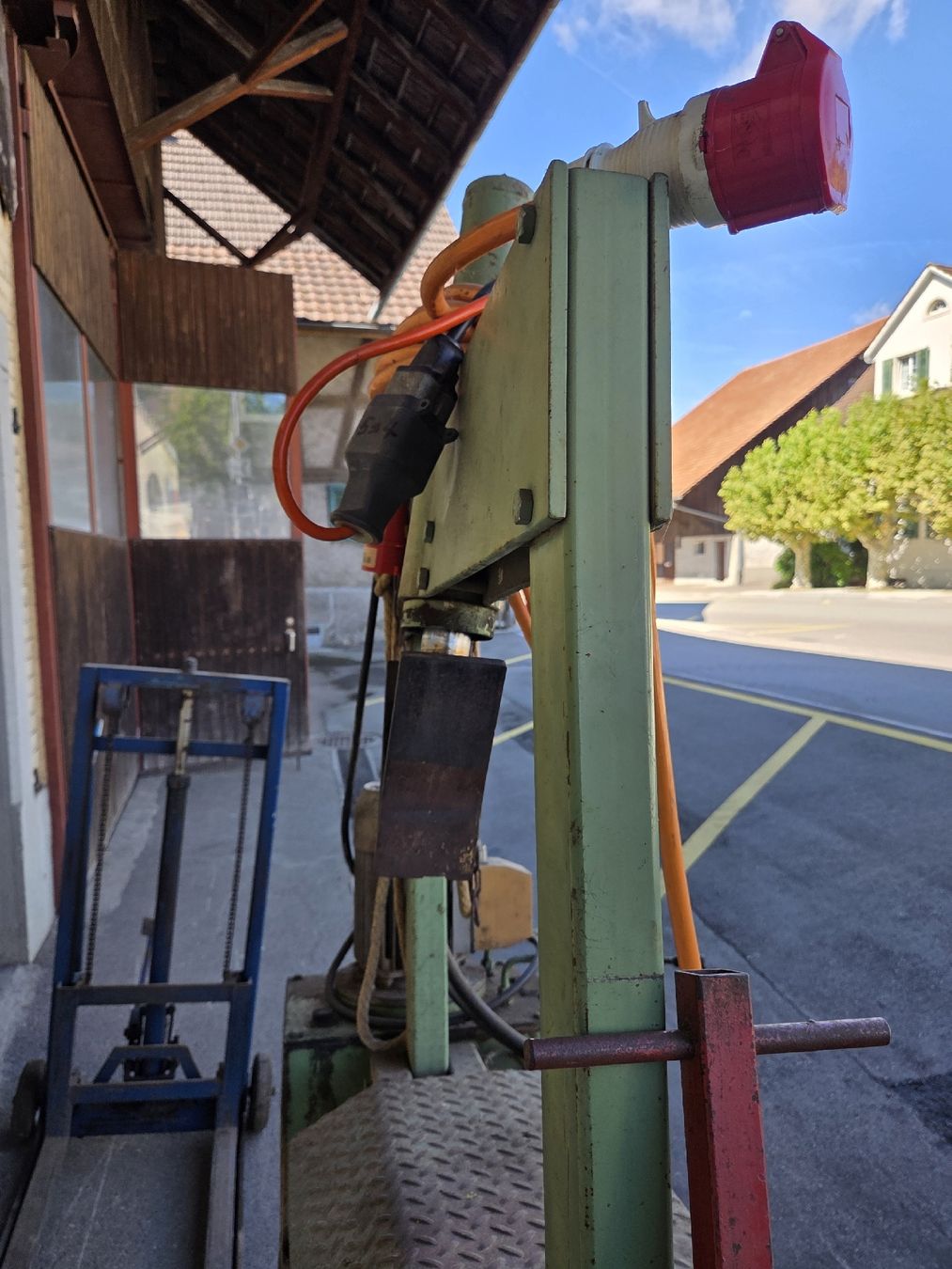 Alle Maschinen: Holzspalter – Defekt aus Weiningen ZH von endu47 3