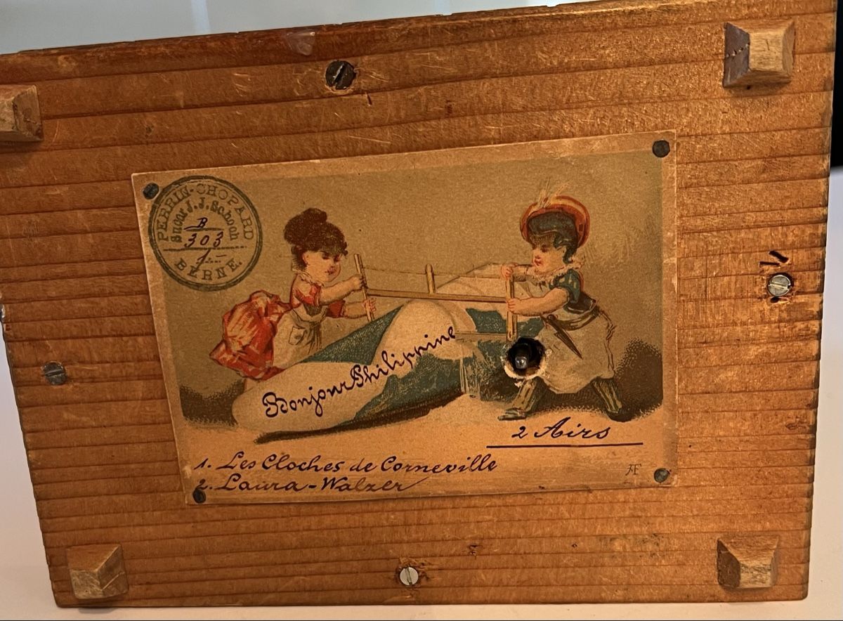Spieldosen: Antike Schweizer Chalet-Spieluhr Perrin-Chopard Bern ca 1883 – Neu (gemäss Beschreibung) aus Oberhofen Thun'see von SwissTreasure 1