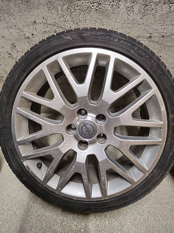 Opel Pneumatici & Ruote complete: Opel original Kompletträder 18Zoll – Usato da Neuhausen venduto da Gwerdi5 1