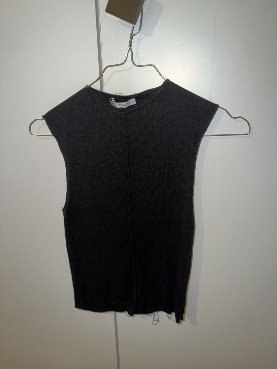 Zara Top: Zara Tanktop schwarz – Usato da Biel/Bienne venduto da Peeeep10