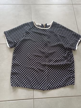 Blouse d'été à pois