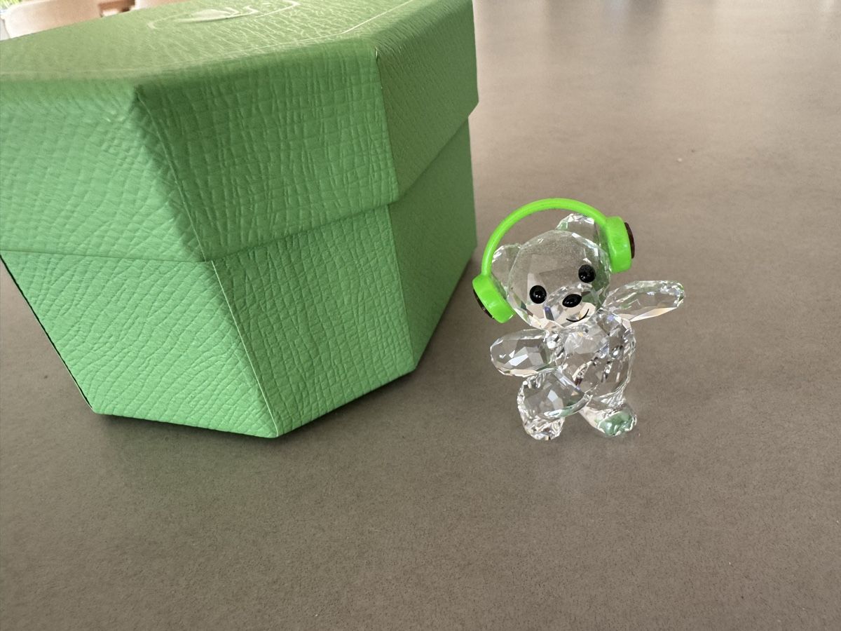 Swarovski Statuette: Swarovski bear with headphones – Usato da Freienbach venduto da sat_yny8 1