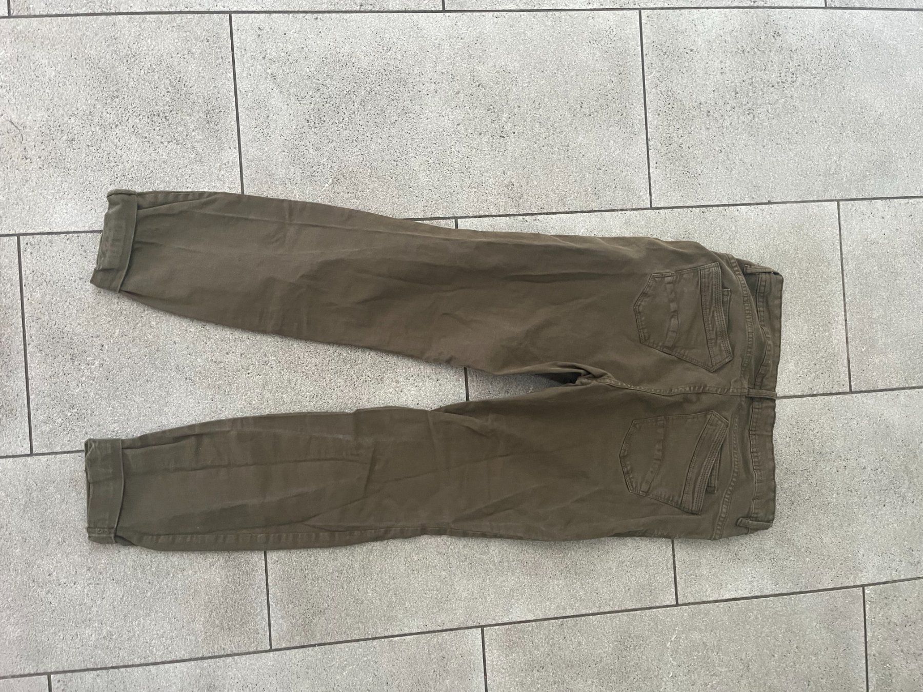Hosen: Matching Set – Gebraucht aus Solothurn von Floefi 1