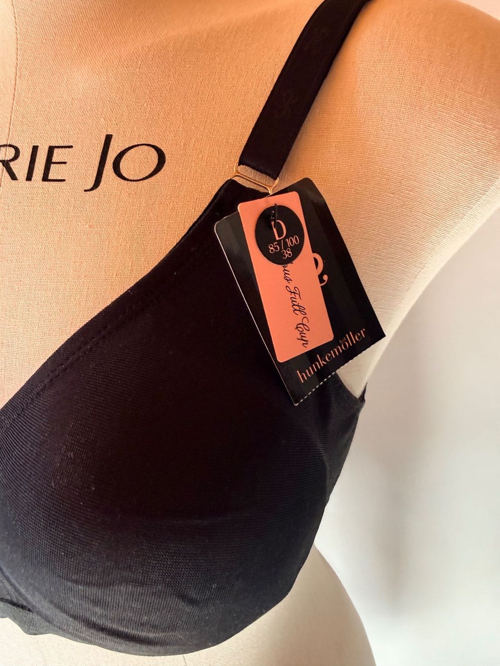 Hunkemöller Altra biancheria intima: HUNKEMÖLLER, BH SINGLE MOLD, Grösse 85D, Farbe Schwarz – Nuovo e nell'imballaggio originale da Rudolfstetten venduto da gst_g7xl 1