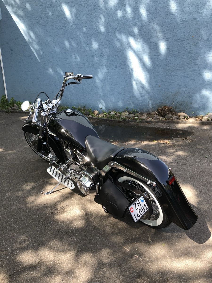 Harley-Davidson Chopper: Harley-Davidson Heritage Softail  Custom – Usato da Uster venduto da 750_d77k 3
