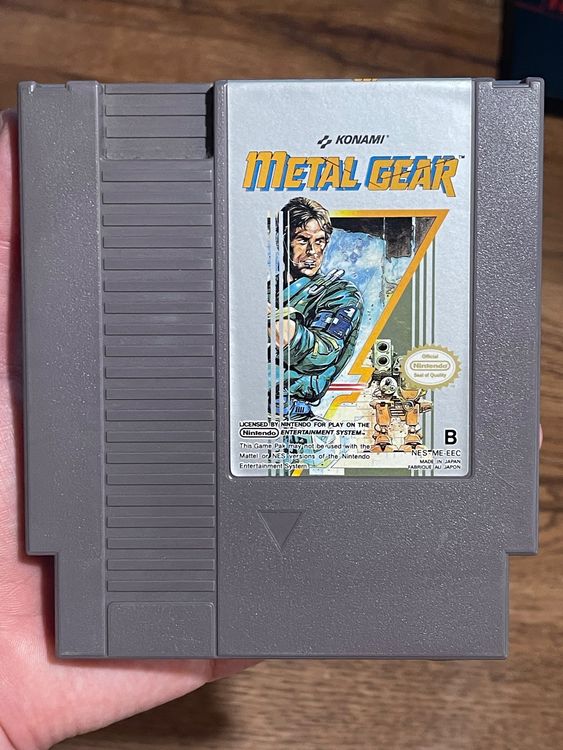 Nintendo Giochi: Metal Gear NES Modul mit Schuber TOP Zustand ! - Klassiker! – Usato da Zuerich venduto da DORSl 2