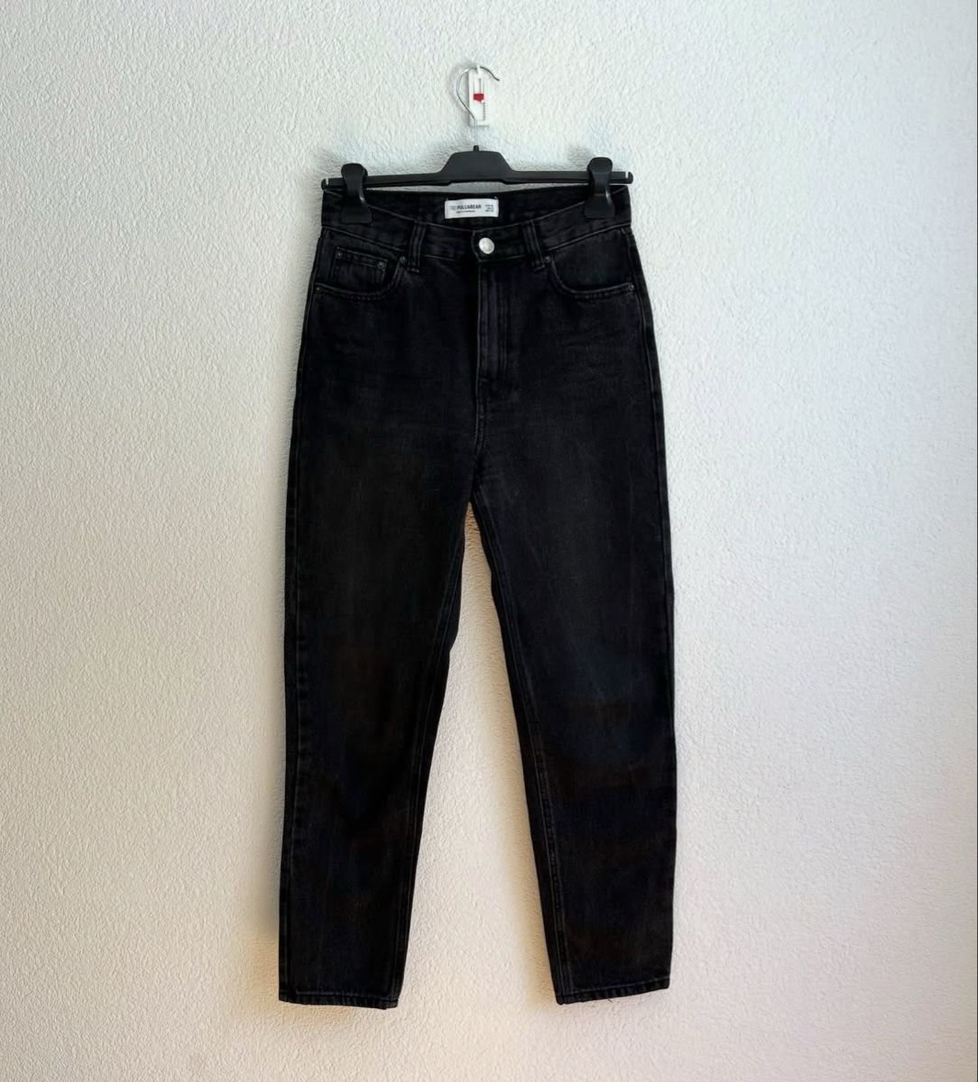 Pull&Bear Jeans: Pull&Bear Mom Jeans  – Usato da Chur venduto da faja7000