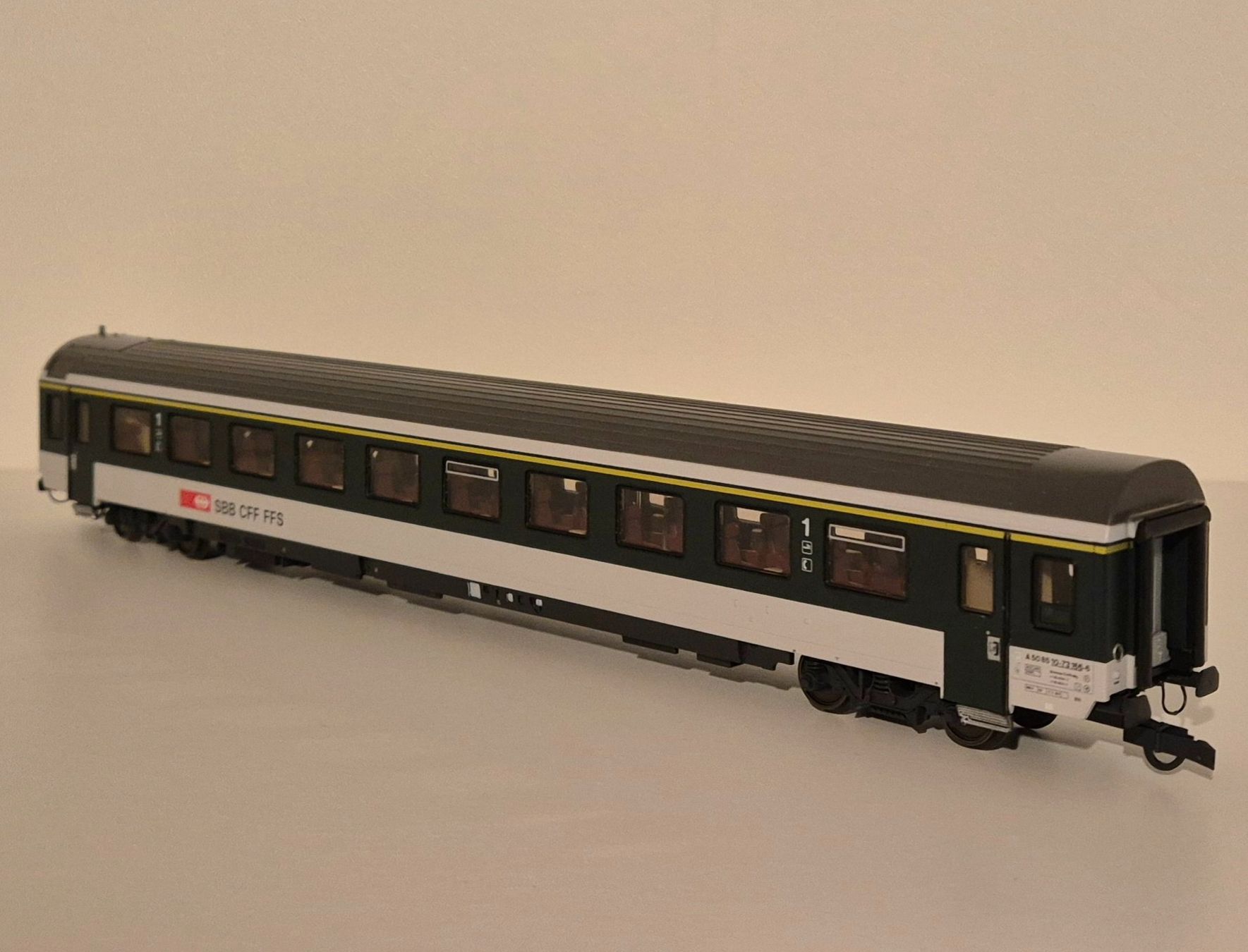 Roco Modelleisenbahnen: Roco SBB EW IV 1. Klasse – Gebraucht aus Wittenwil von ced_q8j7 3