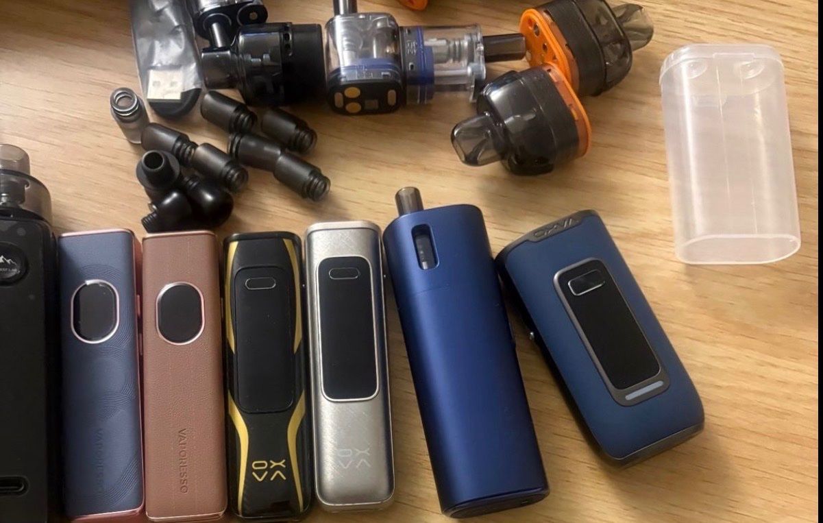 Autres tabacs: grosses Vape Set – Neuf (Voir description) à Emmenbrücke par pollux79 2