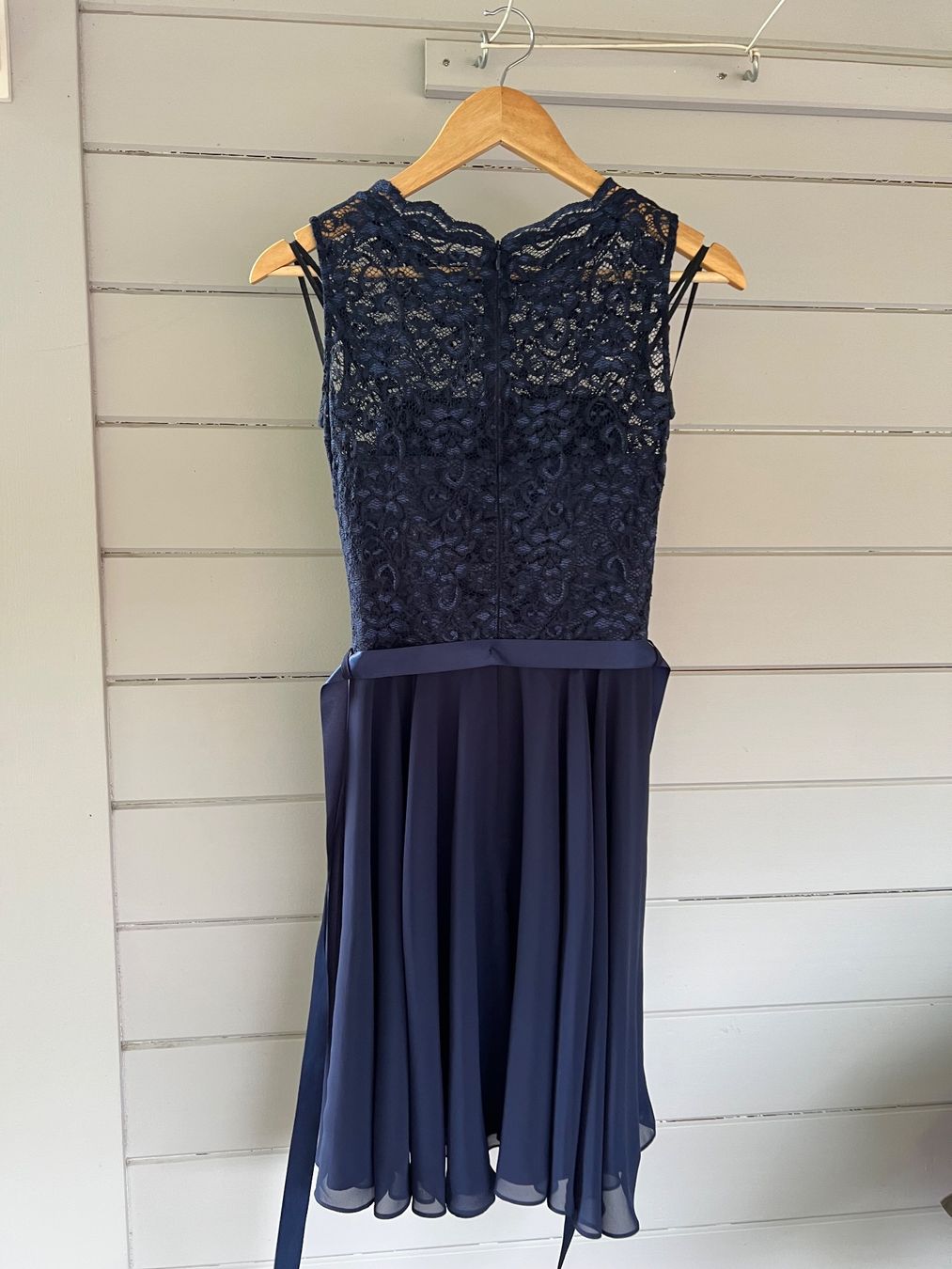 Robes et jupes: Kleid "Swing" – D'occasion à Buckten par sdk_fnj2 1
