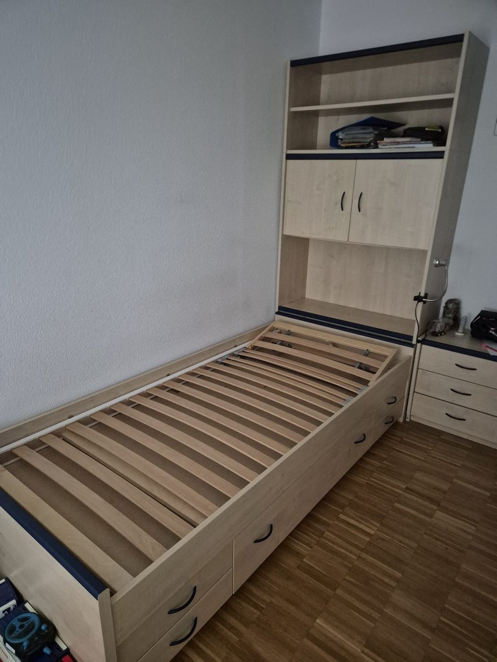 Livique Letti: Jugendzimmer – Usato da Oensingen venduto da bue_82wh 1