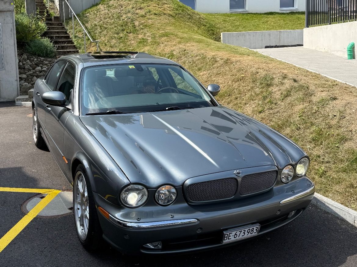 Jaguar Automobili: Jaguar XJ8 – Usato da Burgdorf venduto da akl_b6zw 5
